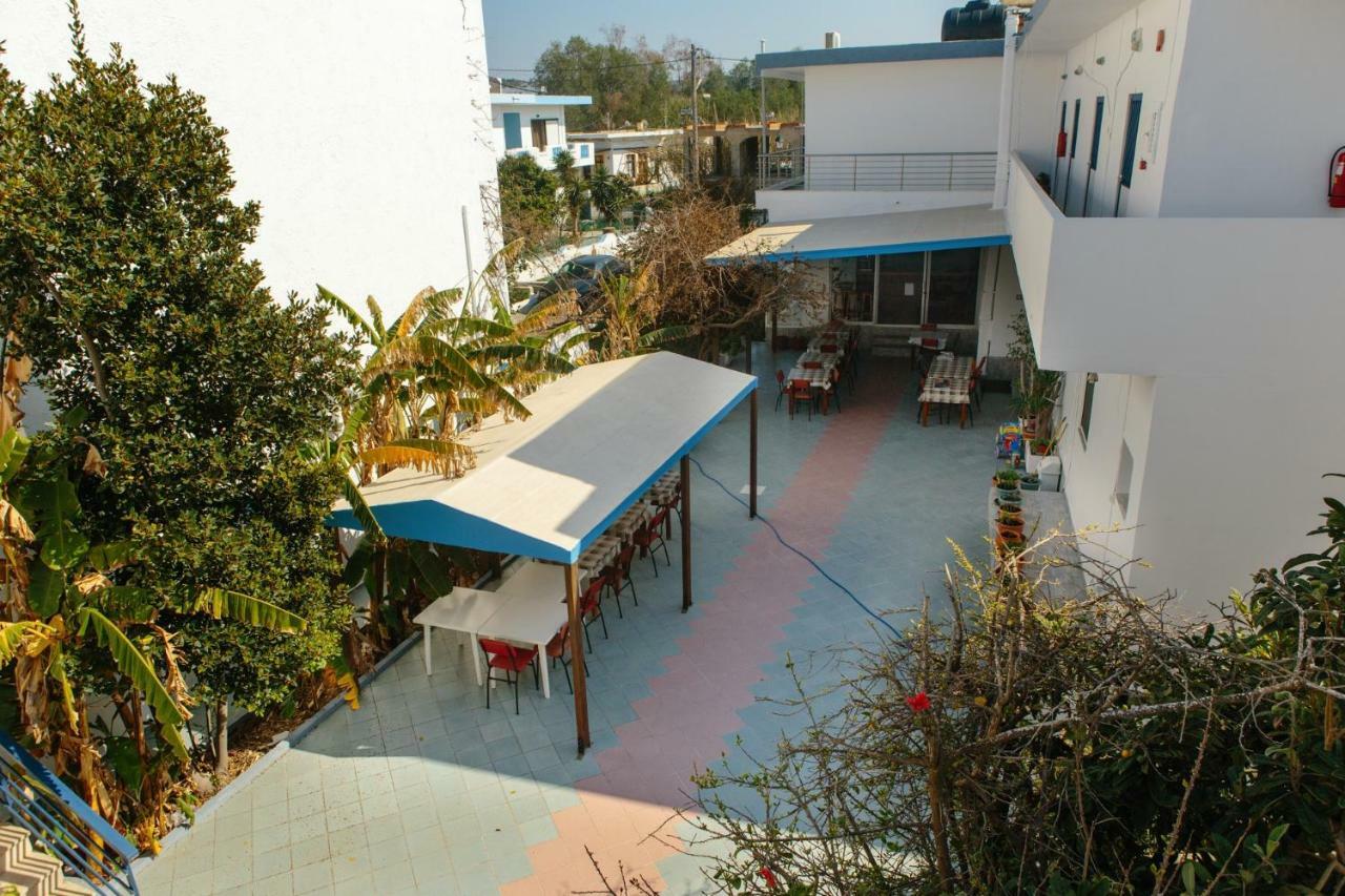 Sea Breeze Hotel Мастіхарі Екстер'єр фото